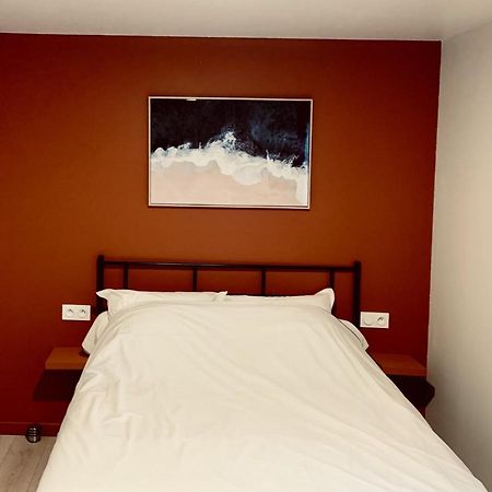 Apartamento Gignac - Superbe cocon indépendant avec balnéo et jardin Exterior foto